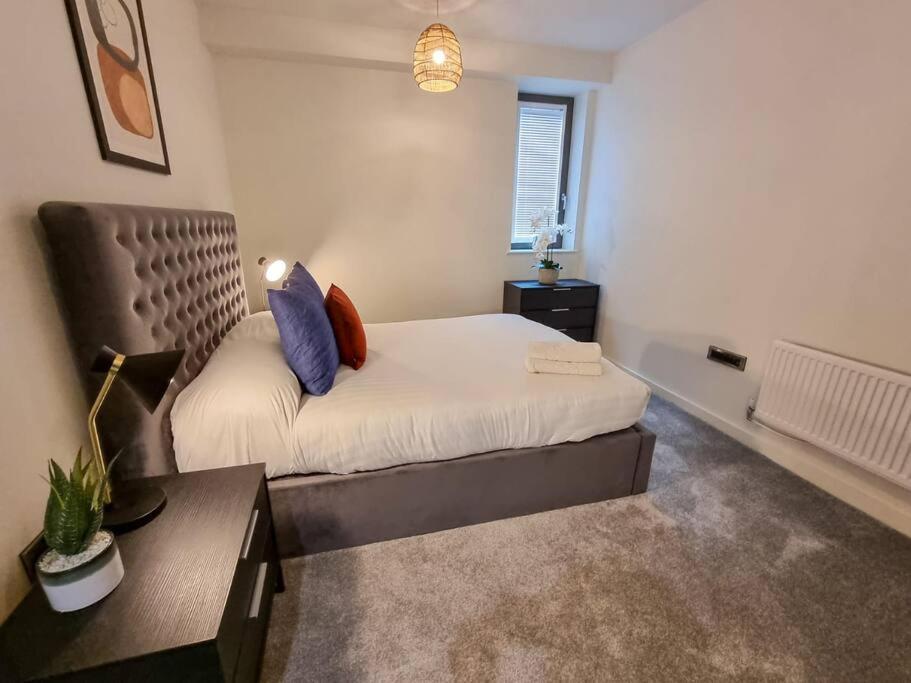 Luxury City Centre Townhouse With Parking Manchester Dış mekan fotoğraf